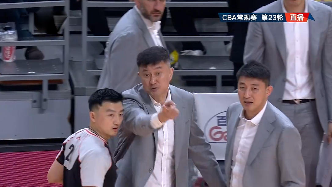 开云体育入口-狂揽28分13篮板！1人打疼广东男篮，CBA冠军预演：杜锋苍白的怒吼